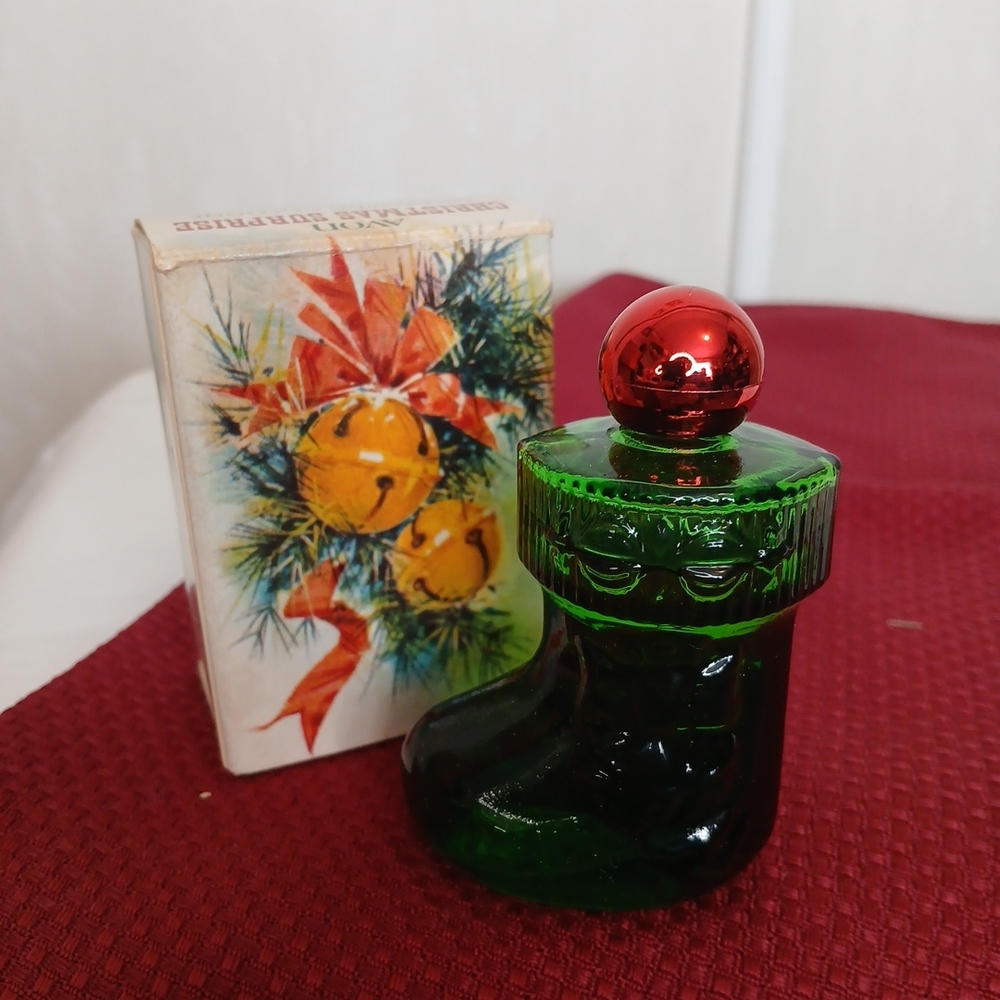 Vintage 1979 Avon Moonwind Cologne In Glass Decanter With Original Box..FULL